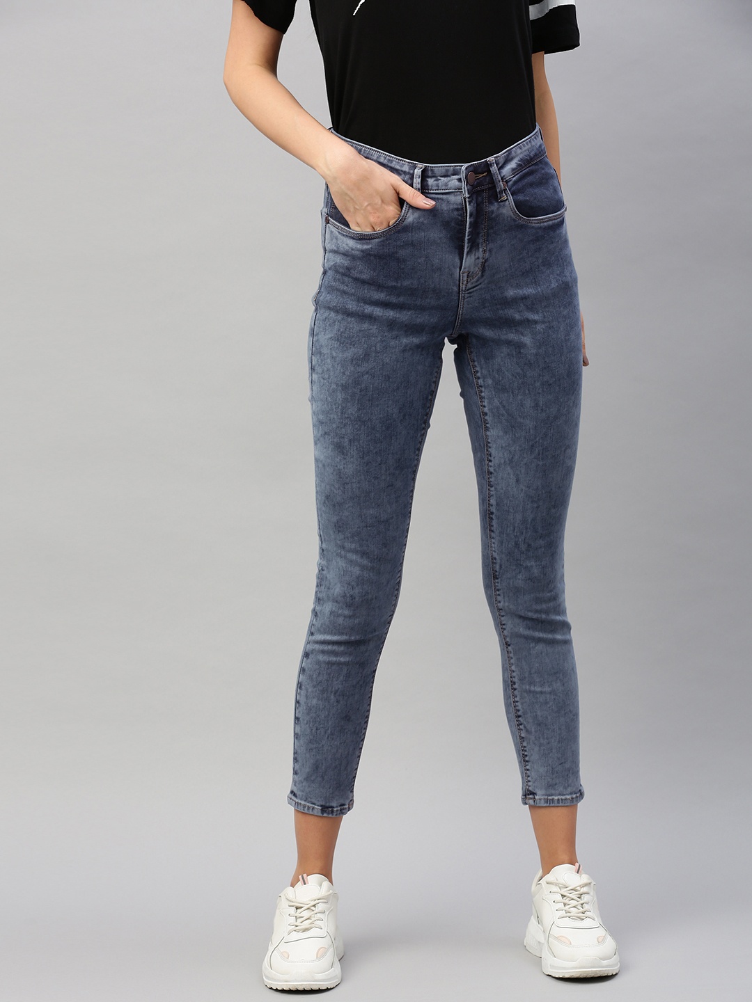 

HERE&NOW Women Blue Skinny Fit High-Rise Clean Look Stretchable Cropped Jeans