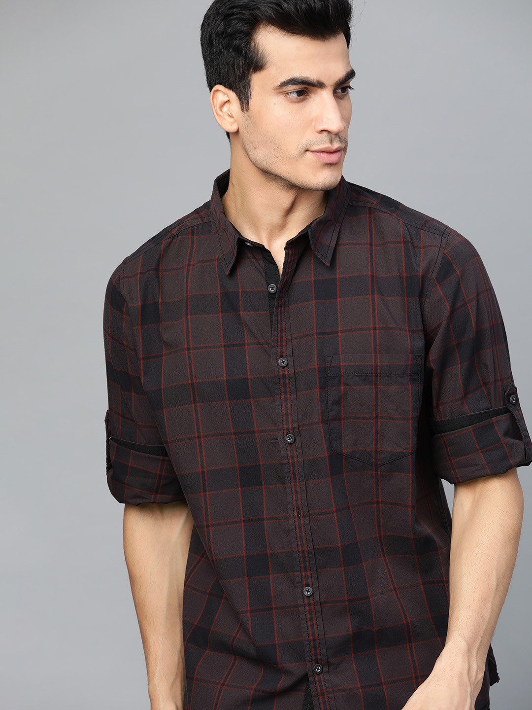 

Roadster Men Coffee Brown & Black Regular Fit Checked Casual Shirt