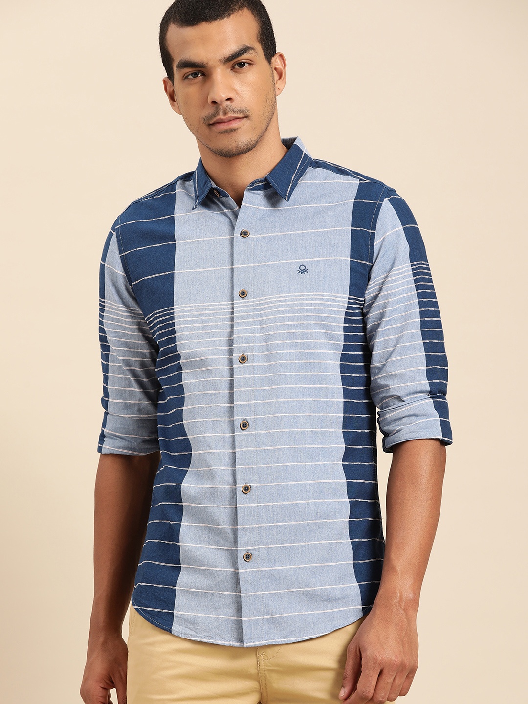 

United Colors of Benetton Men Blue & Off-White Slim Fit Striped Casual Shirt