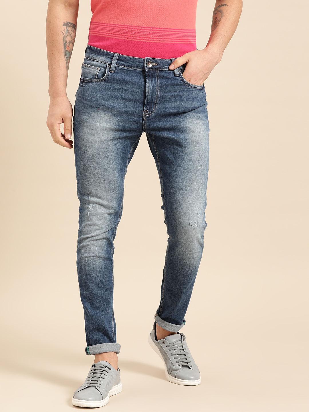 

United Colors of Benetton Men Blue Slim Tapered Fit Low Distress Stretchable Jeans