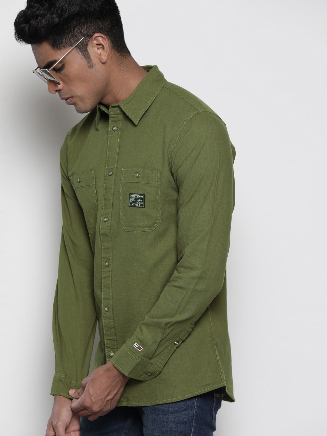 

Tommy Hilfiger Men Olive Green Regular Fit Solid Casual Shirt With Applique Detail