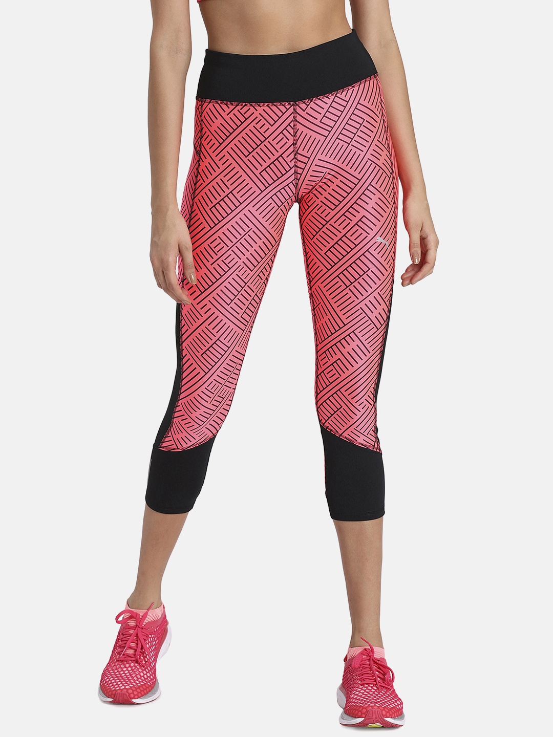 

Puma Women Pink & Black Last Lap 3/4 Graphic Tight