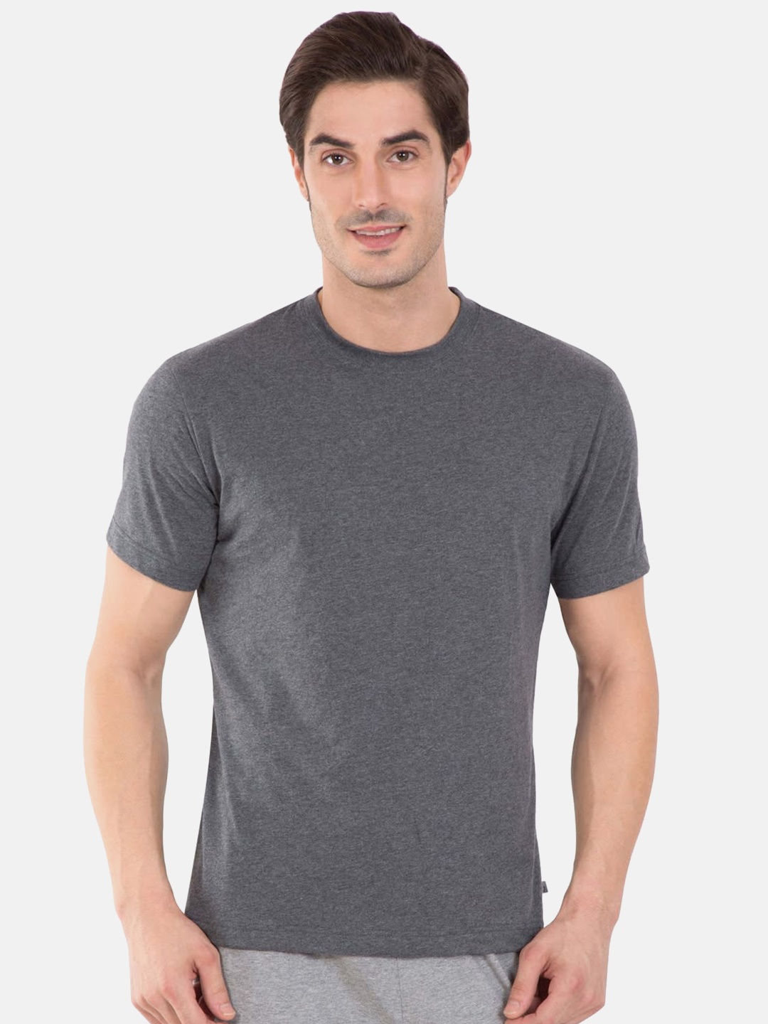 

Jockey Men Grey Melange Solid Round Neck T-shirt