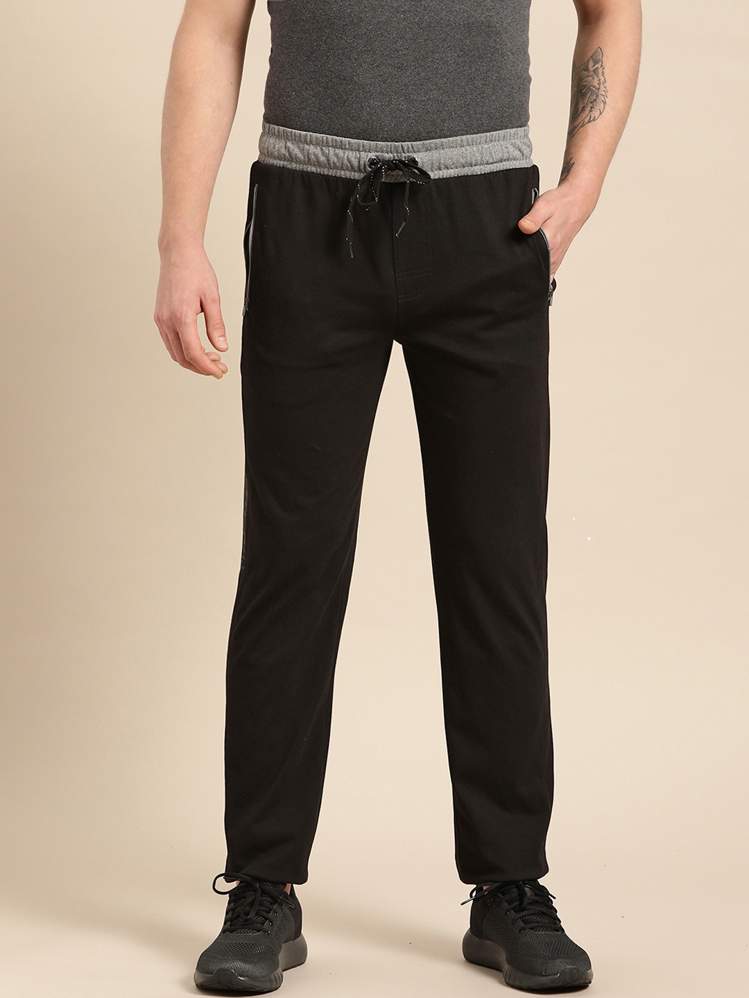 

Jockey Men Black Solid Track Pants