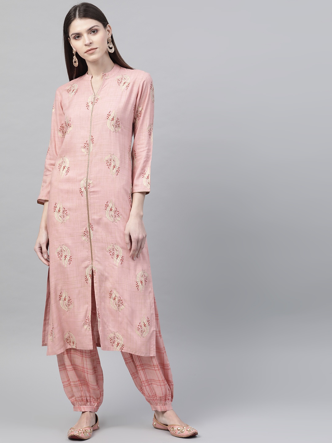 

AHIKA Women Pink & Beige Printed Kurta with Salwar