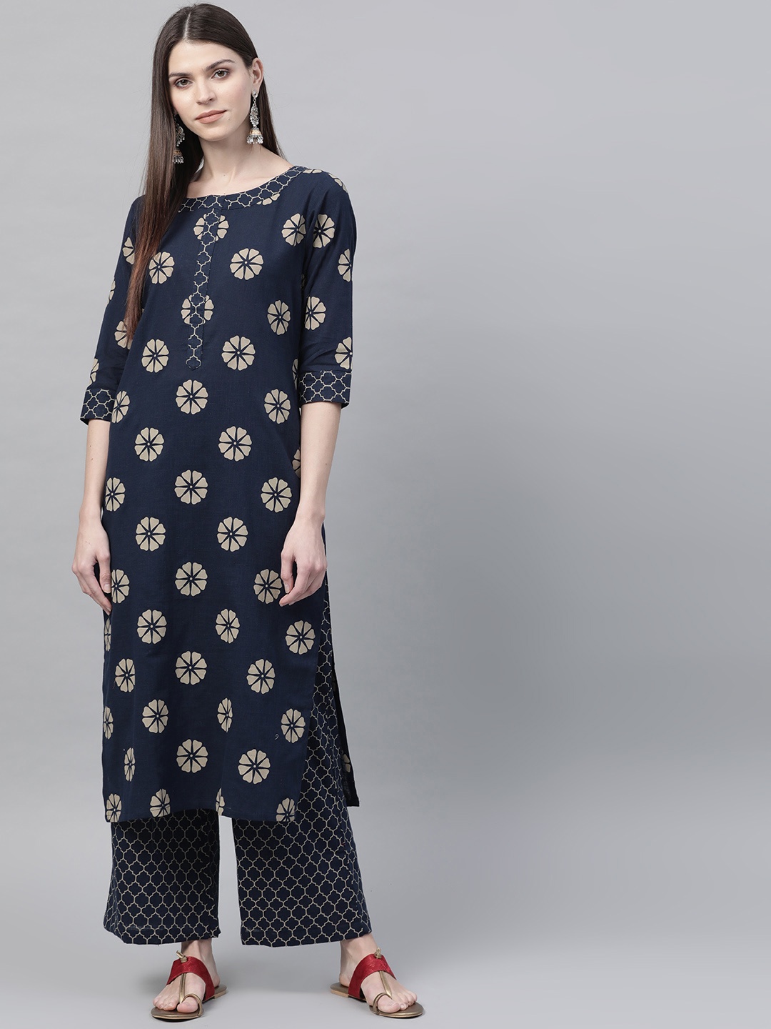 

AHIKA Women Navy Blue & Beige Printed Kurta with Palazzos