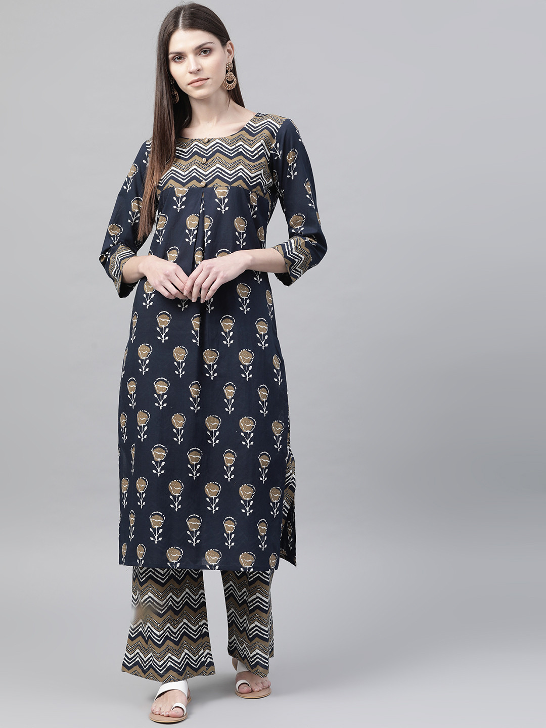 

AHIKA Women Navy Blue & Beige Printed Kurta with Palazzos