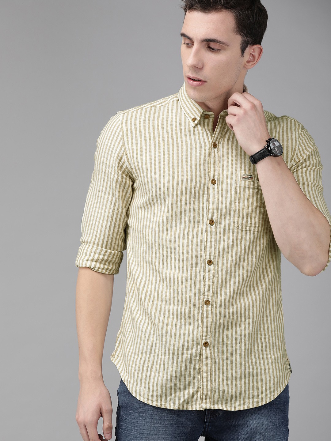 

U.S. Polo Assn. Denim Co. Men Beige Slim Fit Striped Casual Shirt