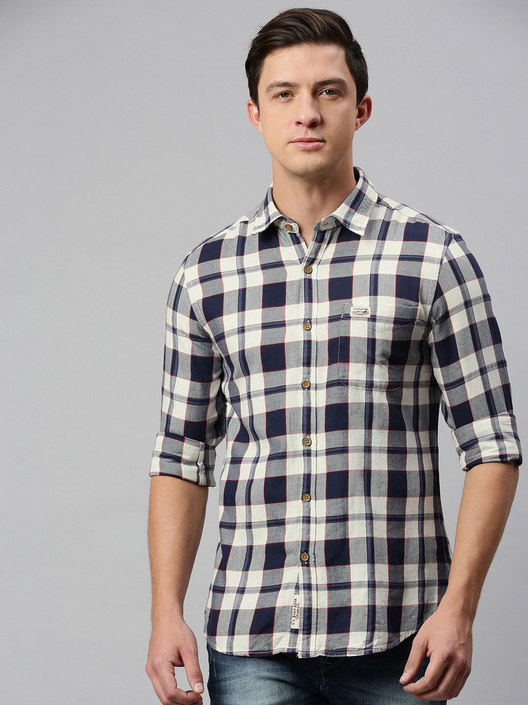 

U.S. Polo Assn. Denim Co. Men Navy Blue & White Slim Fit Checked Casual Shirt