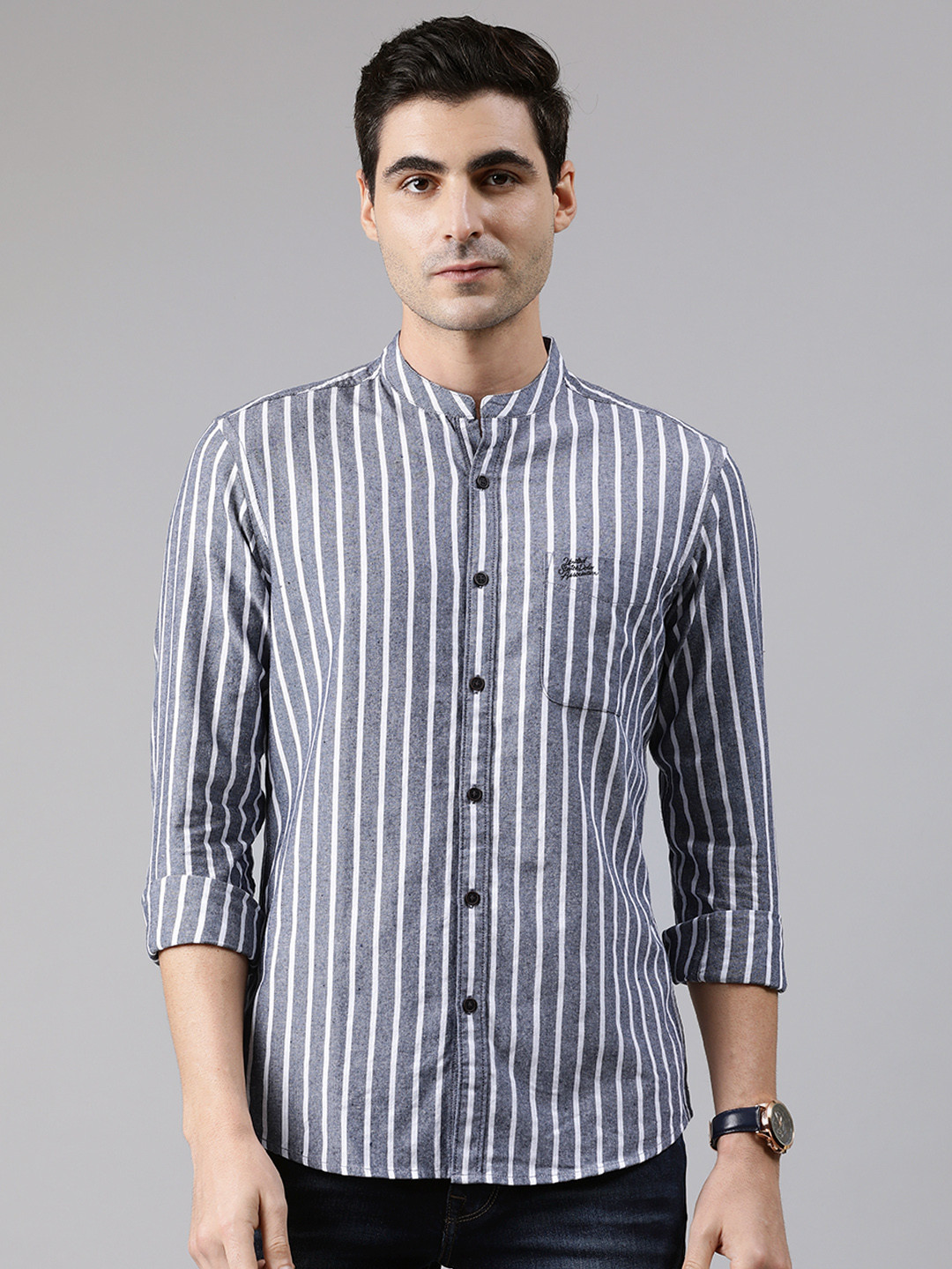 

U.S. Polo Assn. Denim Co. Men Grey & White Slim Fit Striped Casual Shirt