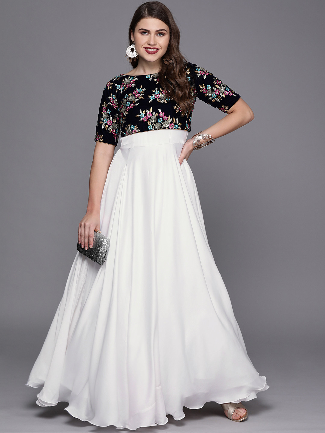

Ethnovog Women White Solid Made to Measure Maxi Dress With Ethnic Jacket