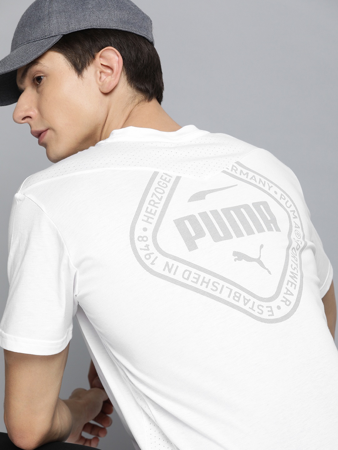 

Puma Men White Printed dryCELL Collective Triblend Round Neck Running T-shirt