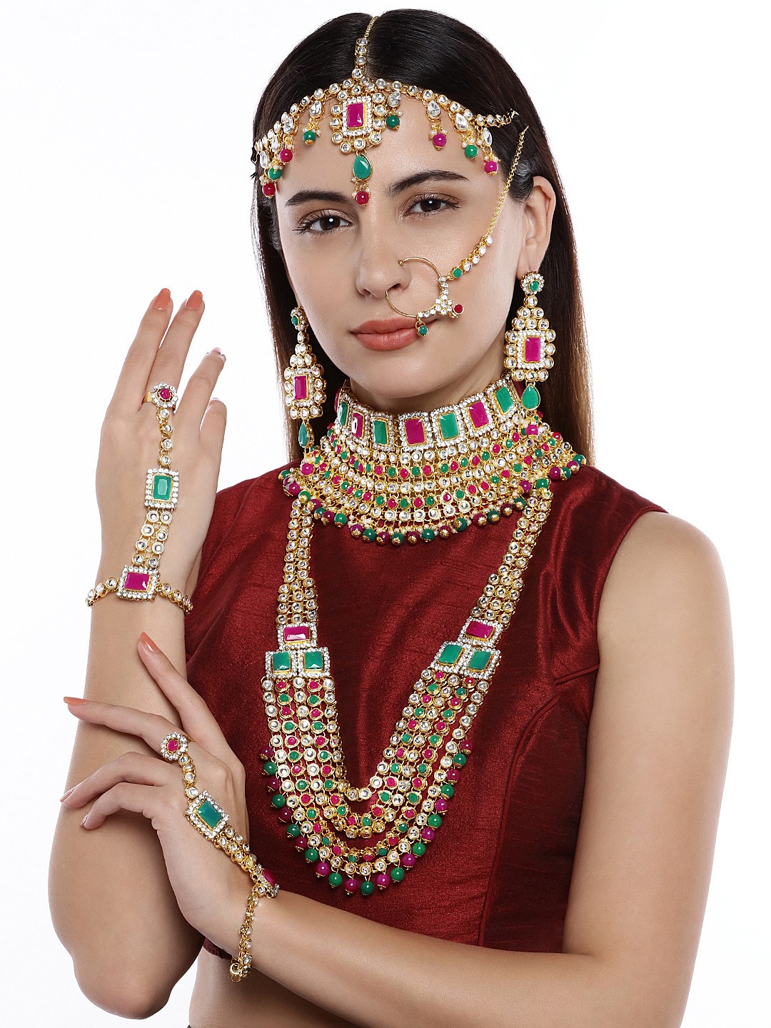 

Peora Gold-Plated Jewellery Set