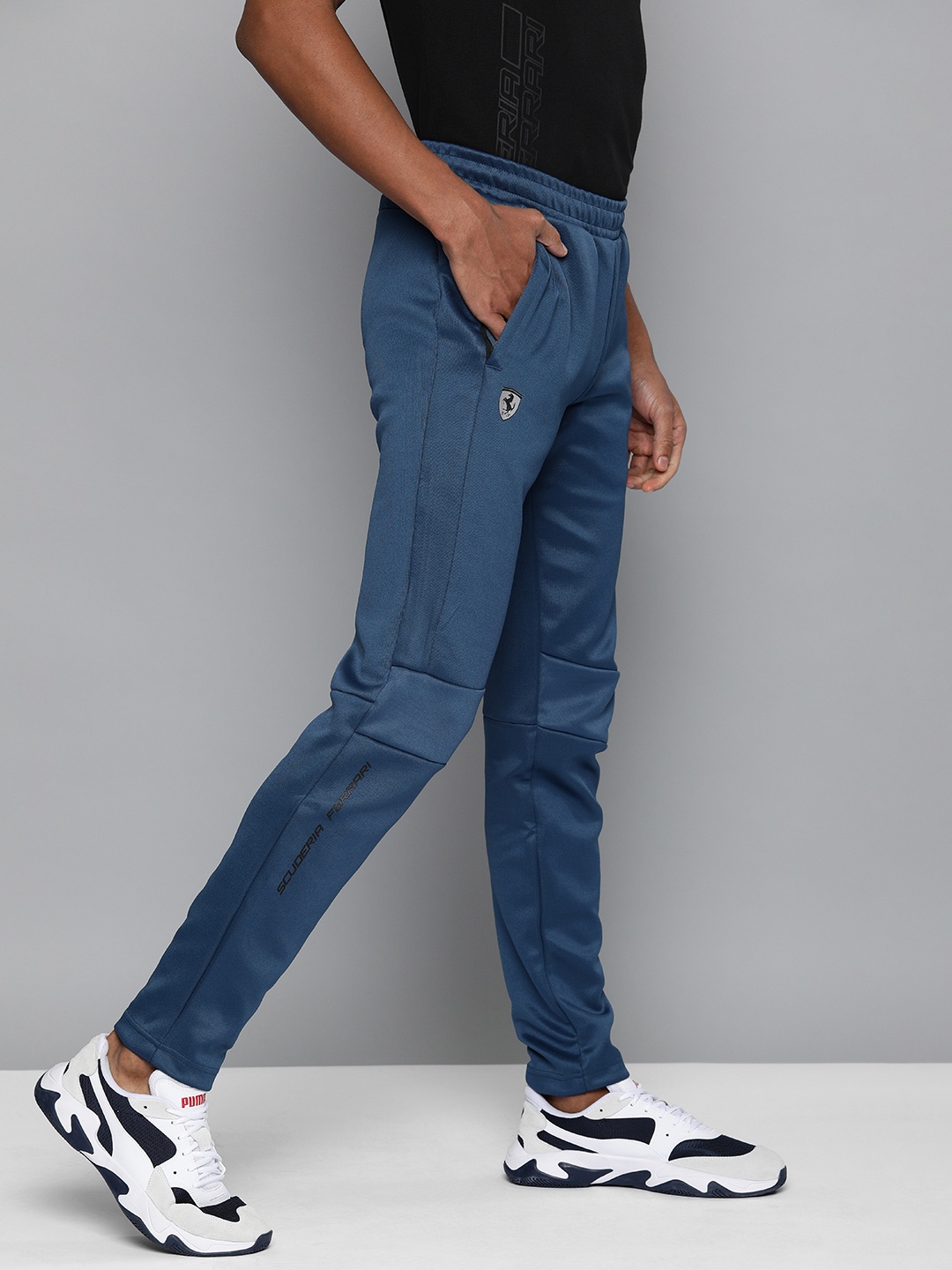 

PUMA Motorsport Men Navy Blue Straight Fit Ferrari T7 Solid Motorsport Track Pants