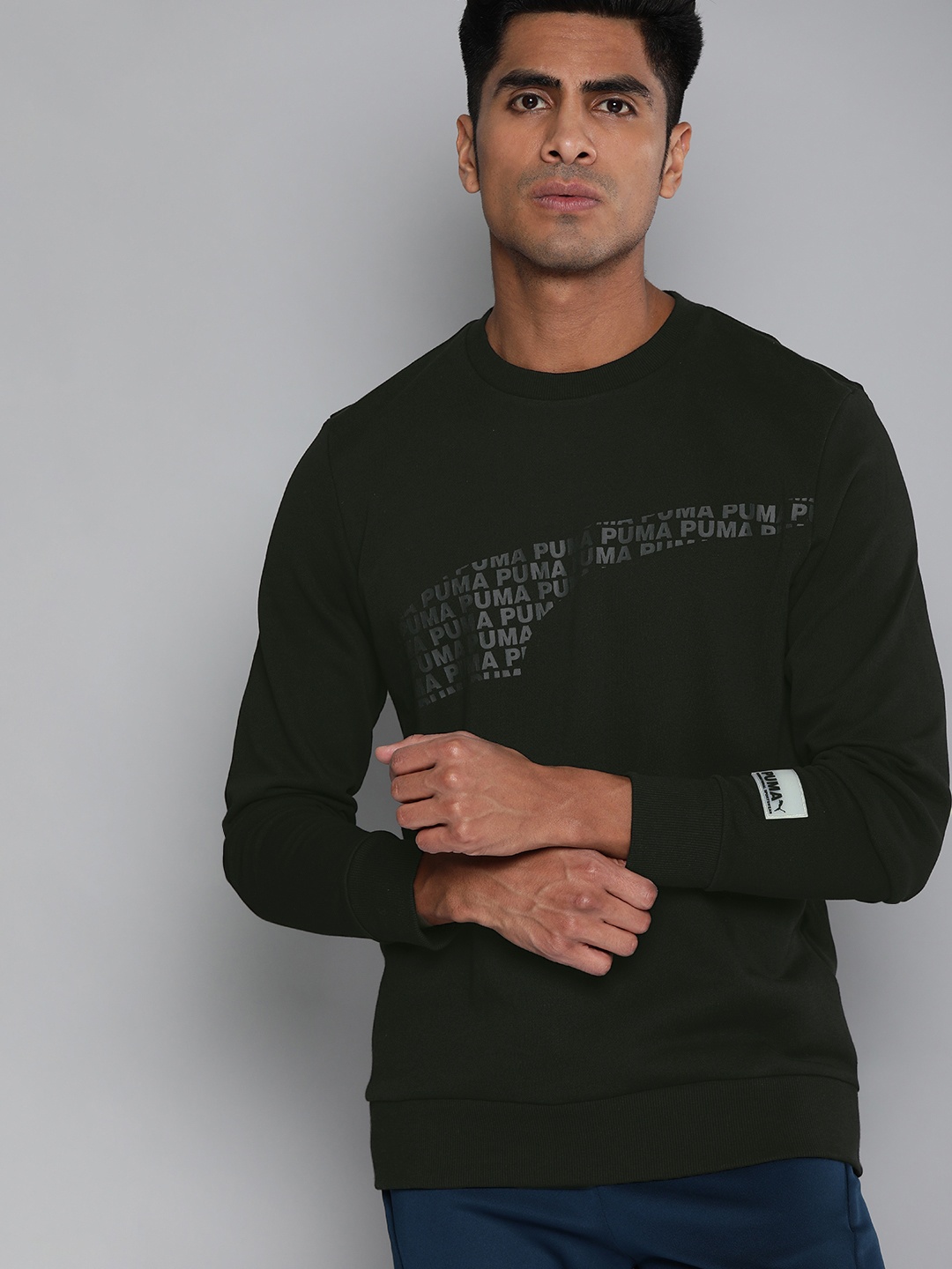 

Puma Men Black Printed Avenir Graphic Crew Pullover Sweatshirt