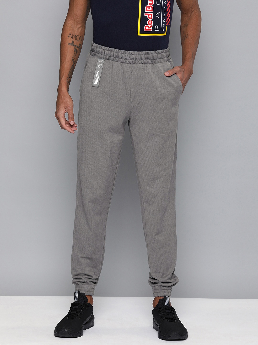 

Puma Men Grey Solid NU-TILITY Knit joggers