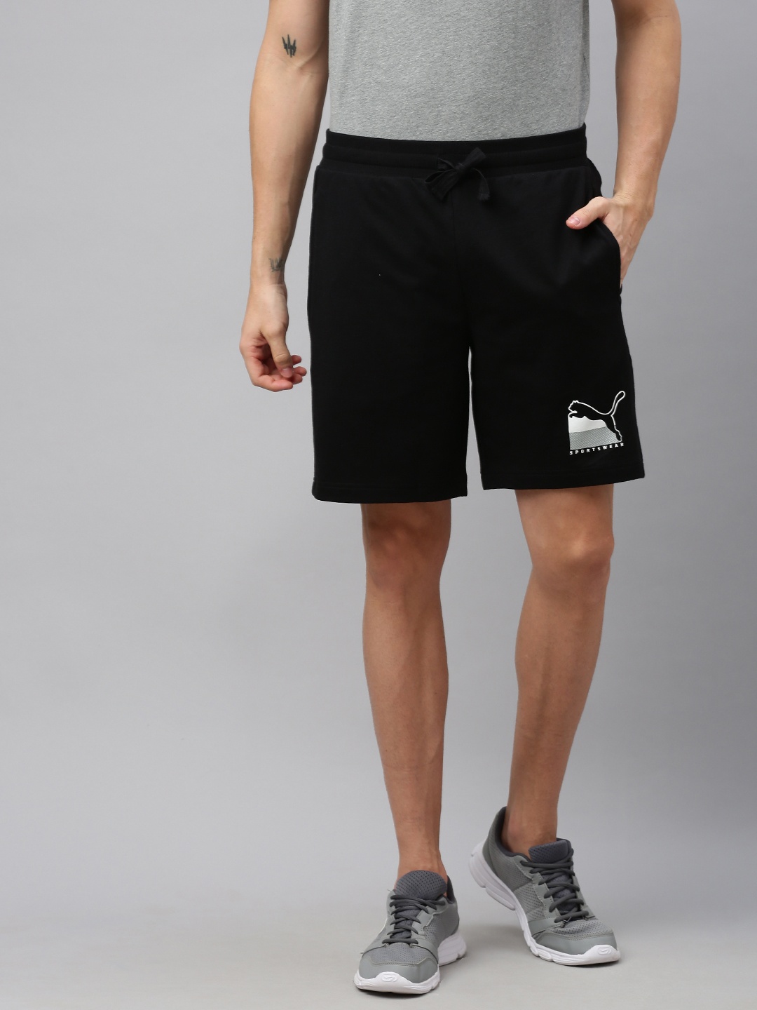 

Puma Men Black Solid ATHLETICS Regular Fit Sports Shorts With Printed Detailing