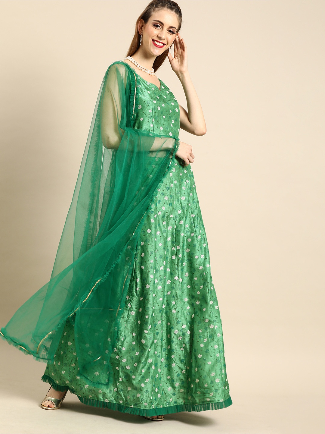 

Nayo Green & White Printed Ready to Wear Lehenga & Blouse with Dupatta