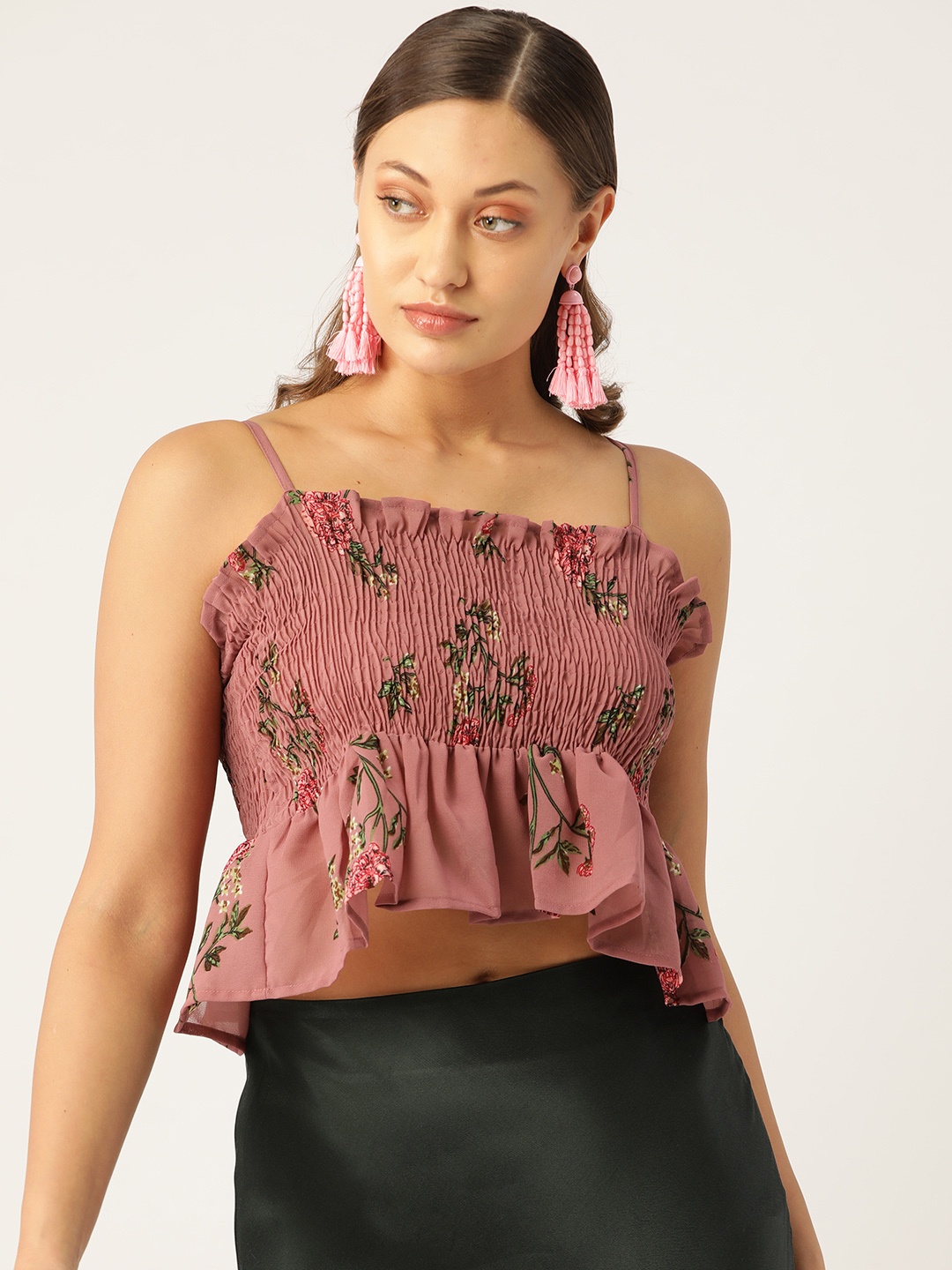 

Trend Arrest Women Dusty Pink & Green Printed Empire Crop Top