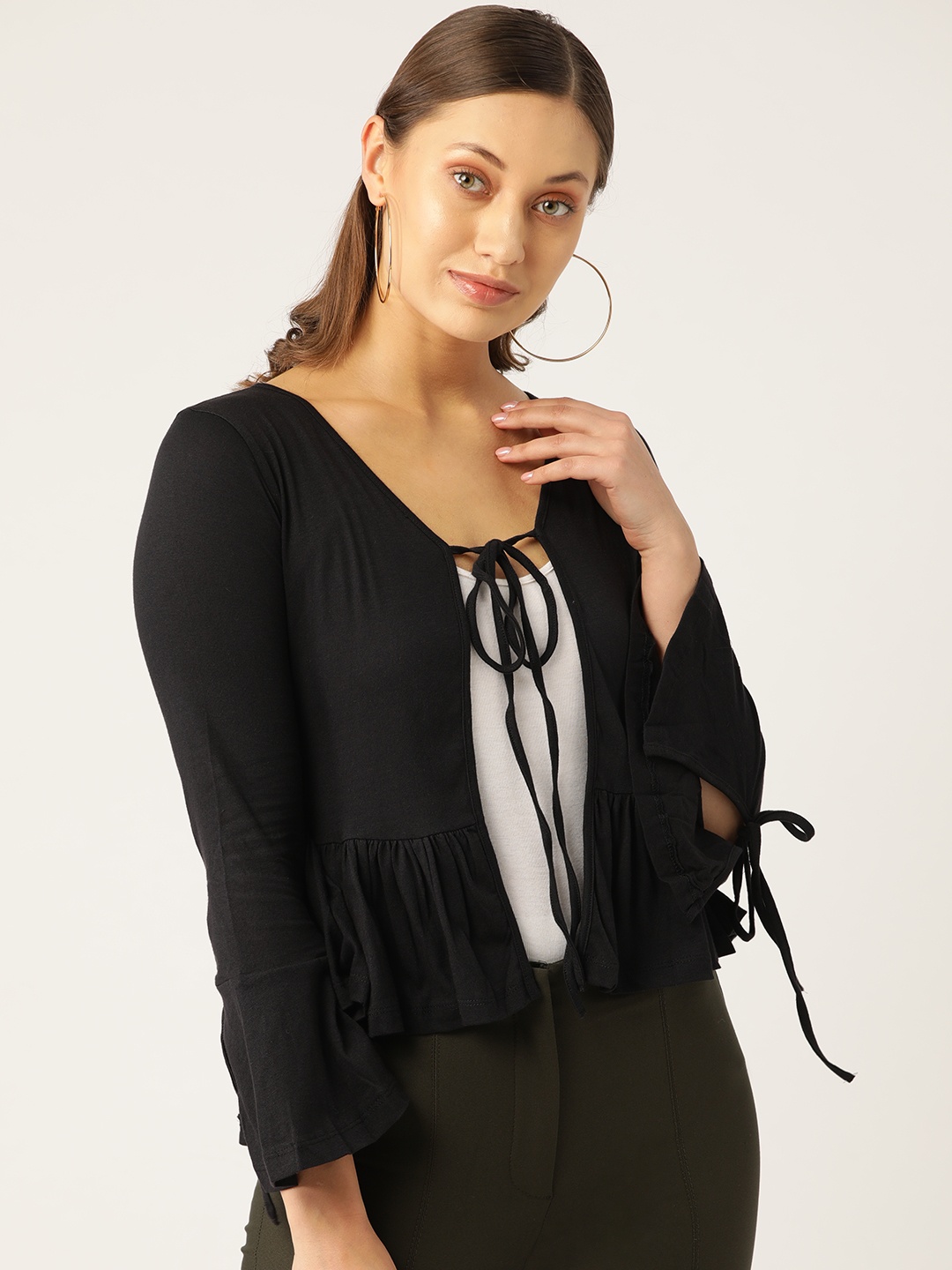 

Trend Arrest Women Black Solid Tie-Up Shrug
