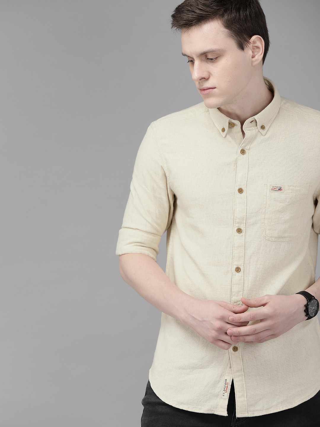 

U.S. Polo Assn. Denim Co. Men Beige Slim Fit Solid Casual Shirt