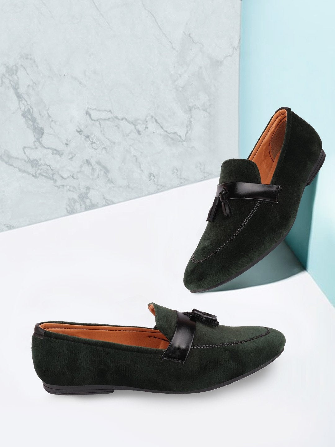 

FAUSTO Men Green Solid Velvet Loafers