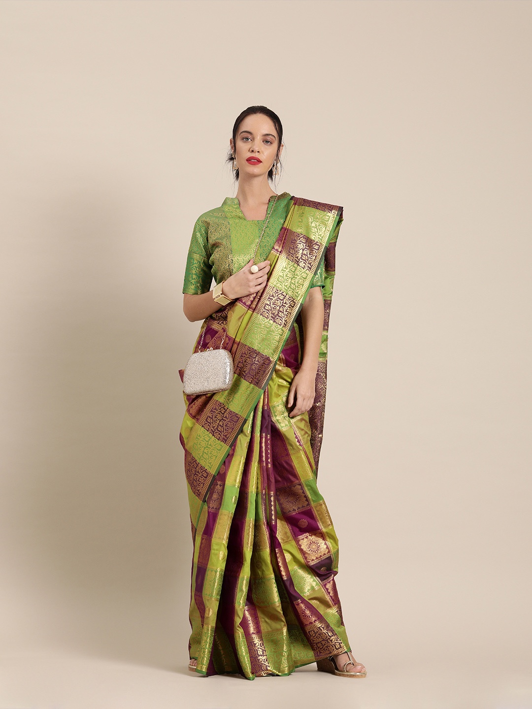 

Mitera Olive Green & Magenta Pink Silk Blend Woven Design Banarasi Saree