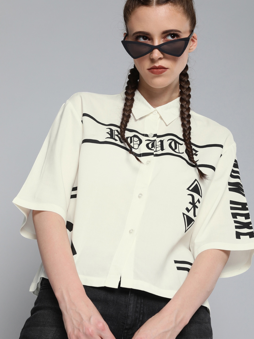 

Kook N Keech Women Off-White & Black Regular Fit Printed Casual Shirt