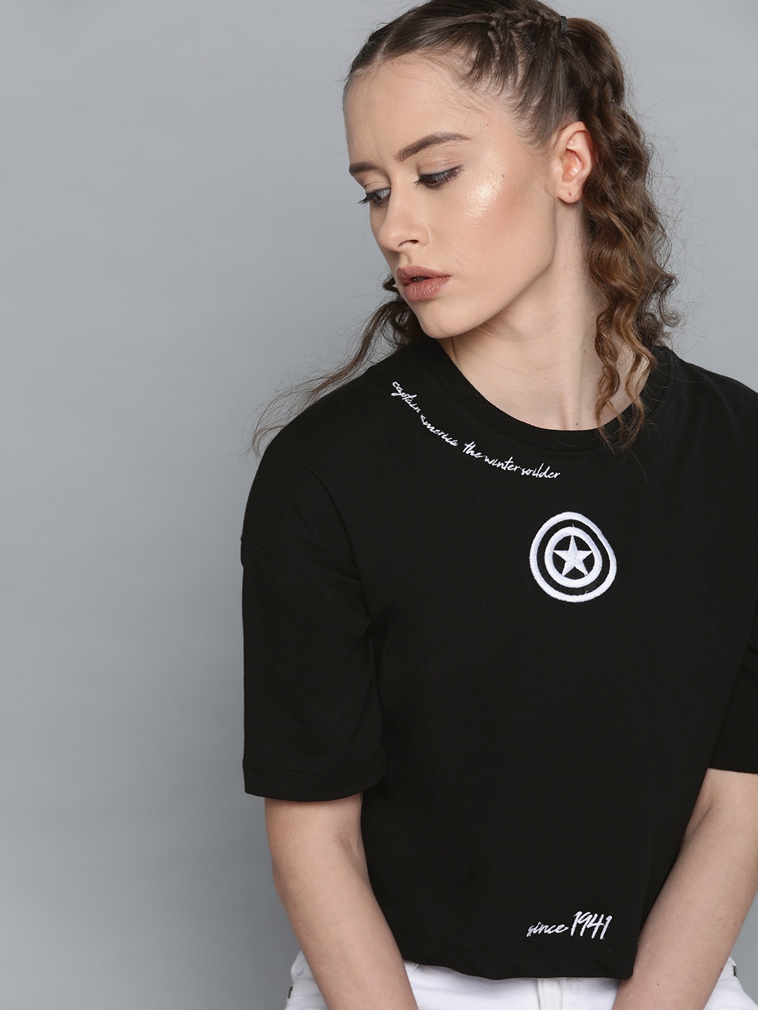 

Kook N Keech Marvel Women Black Captain America Solid Round Neck Crop T-shirt