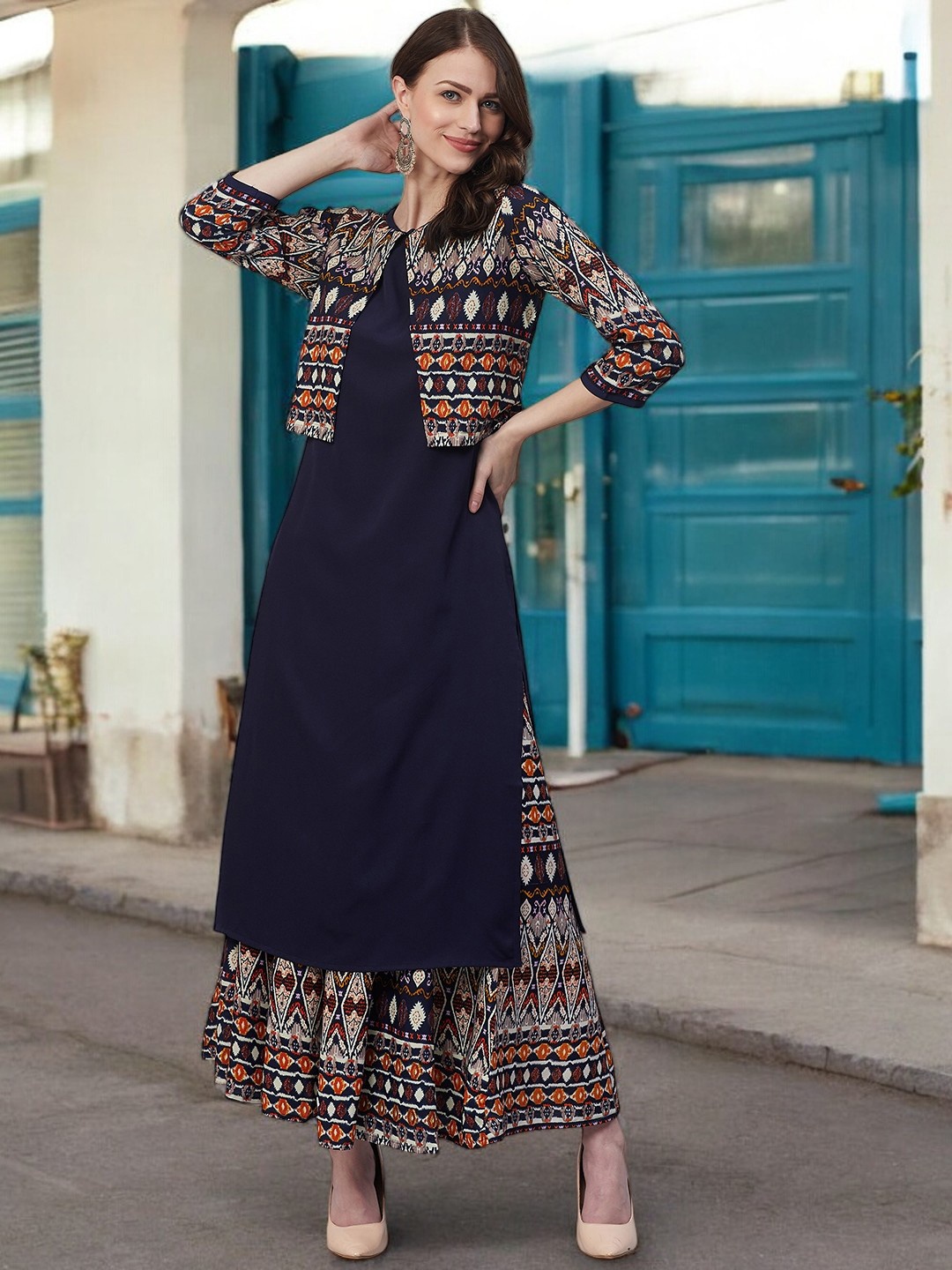 

Azira Women Navy Blue & Off-White Solid Kurta with Palazzos & Ethnic Jacket