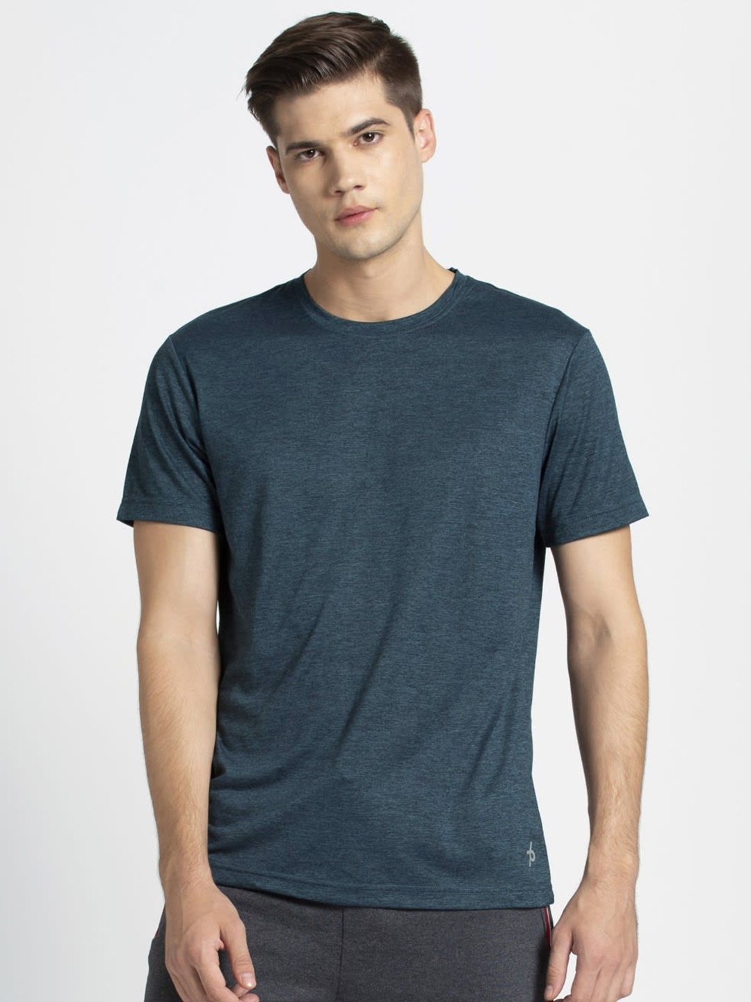 

Jockey Men Navy Blue Solid Round Neck T-shirt