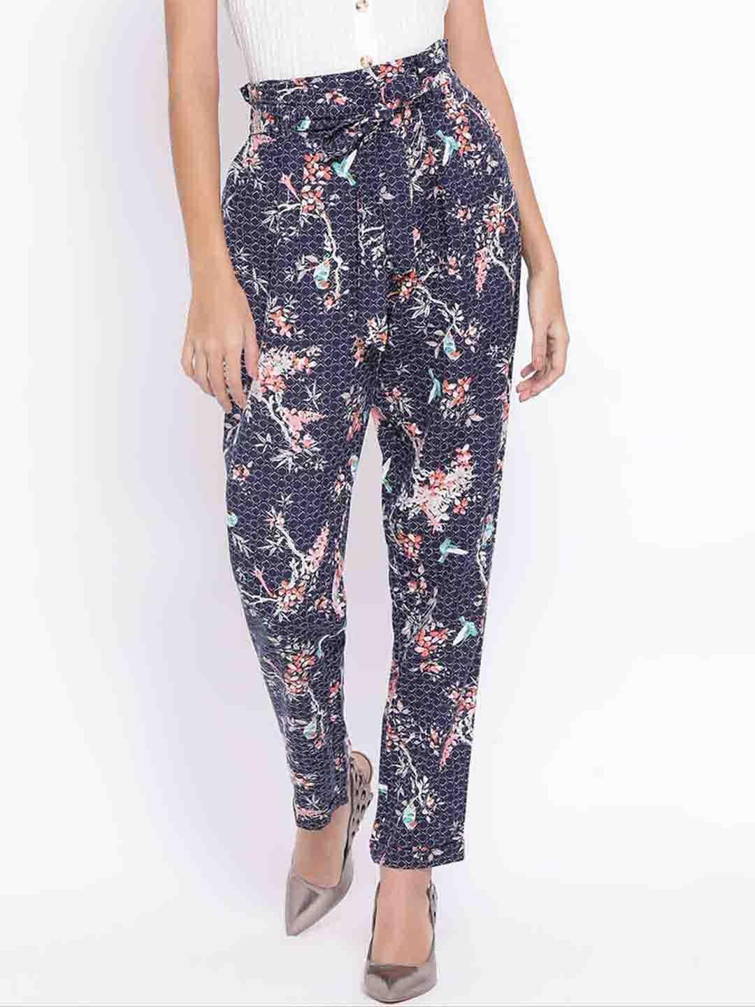 

Oxolloxo Women Navy Blue & Pink Regular Fit Printed Peg Trousers
