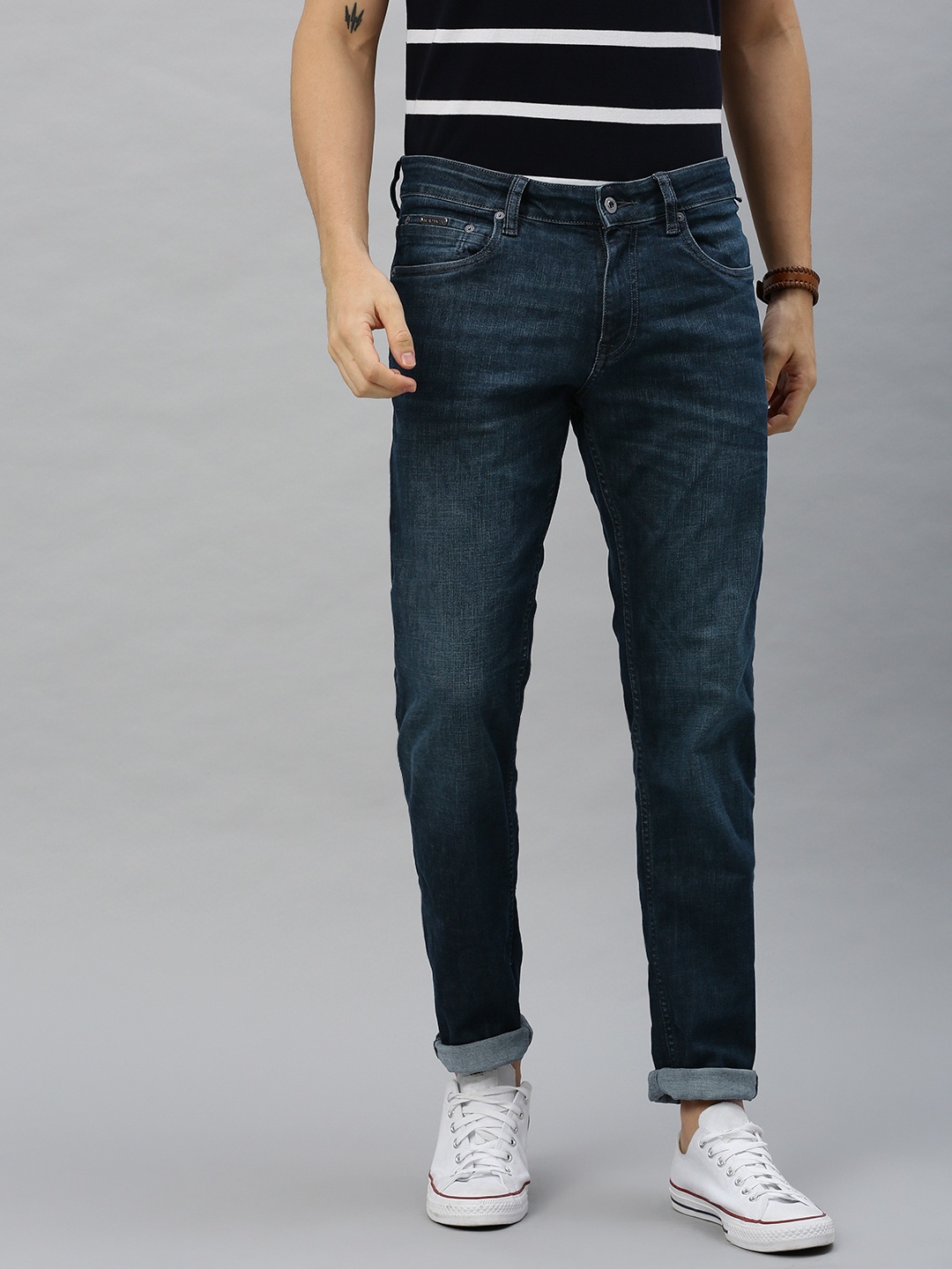

Nautica Men Blue Slim Fit Mid-Rise Clean Look Stretchable Jeans