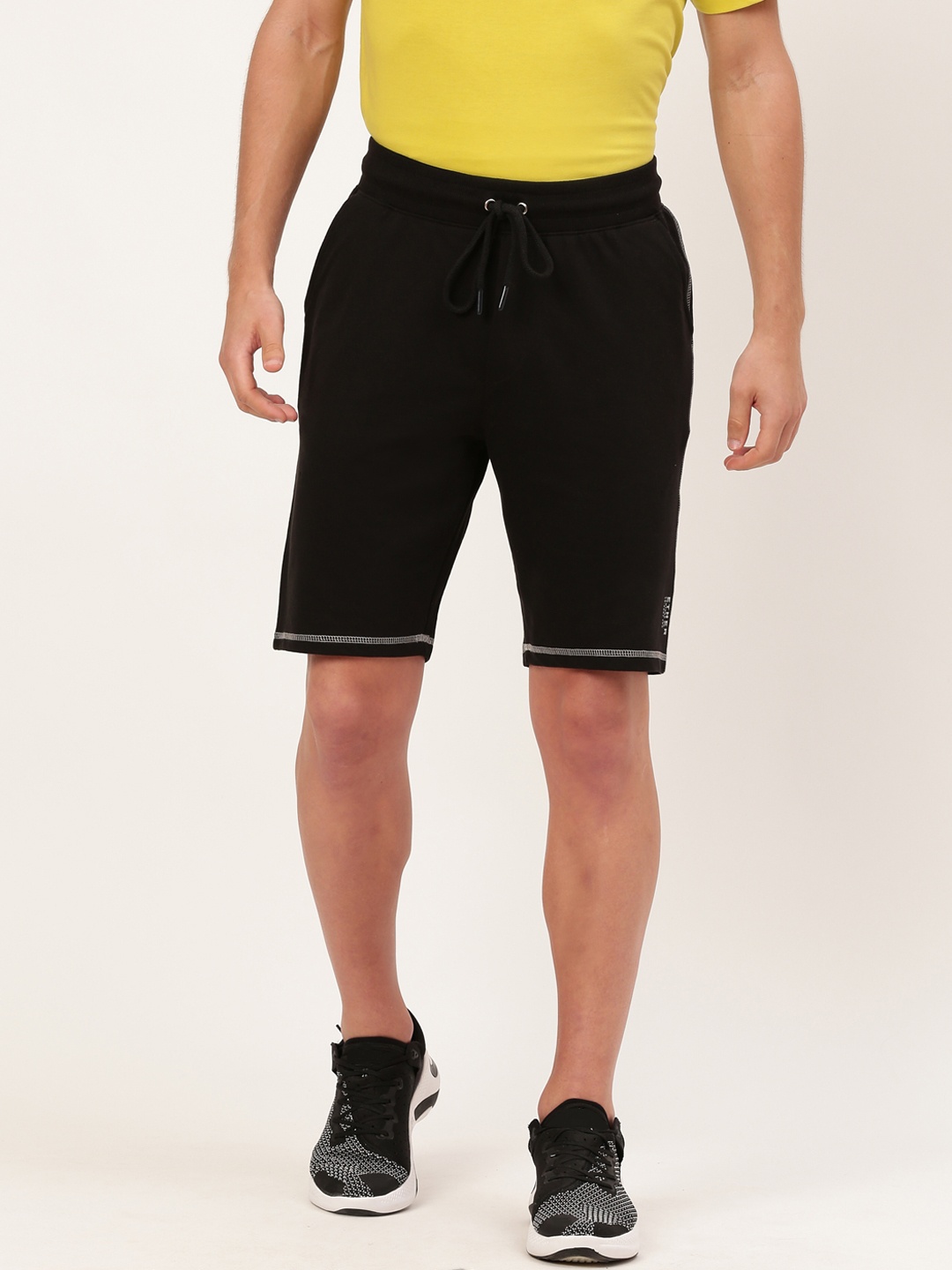 

ether Men Black Solid Regular Fit Regular Shorts