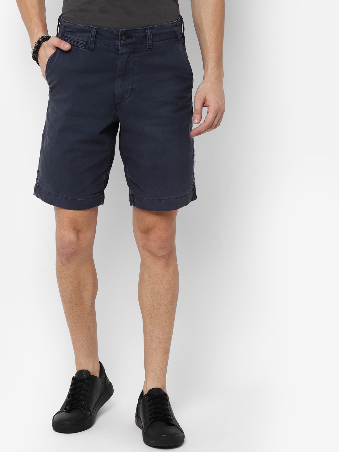 

AMERICAN EAGLE OUTFITTERS Men Blue Solid Regular Fit Regular Shorts