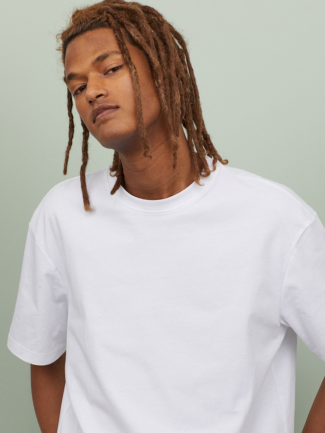 

H&M Men White Solid T-shirt Loose Fit