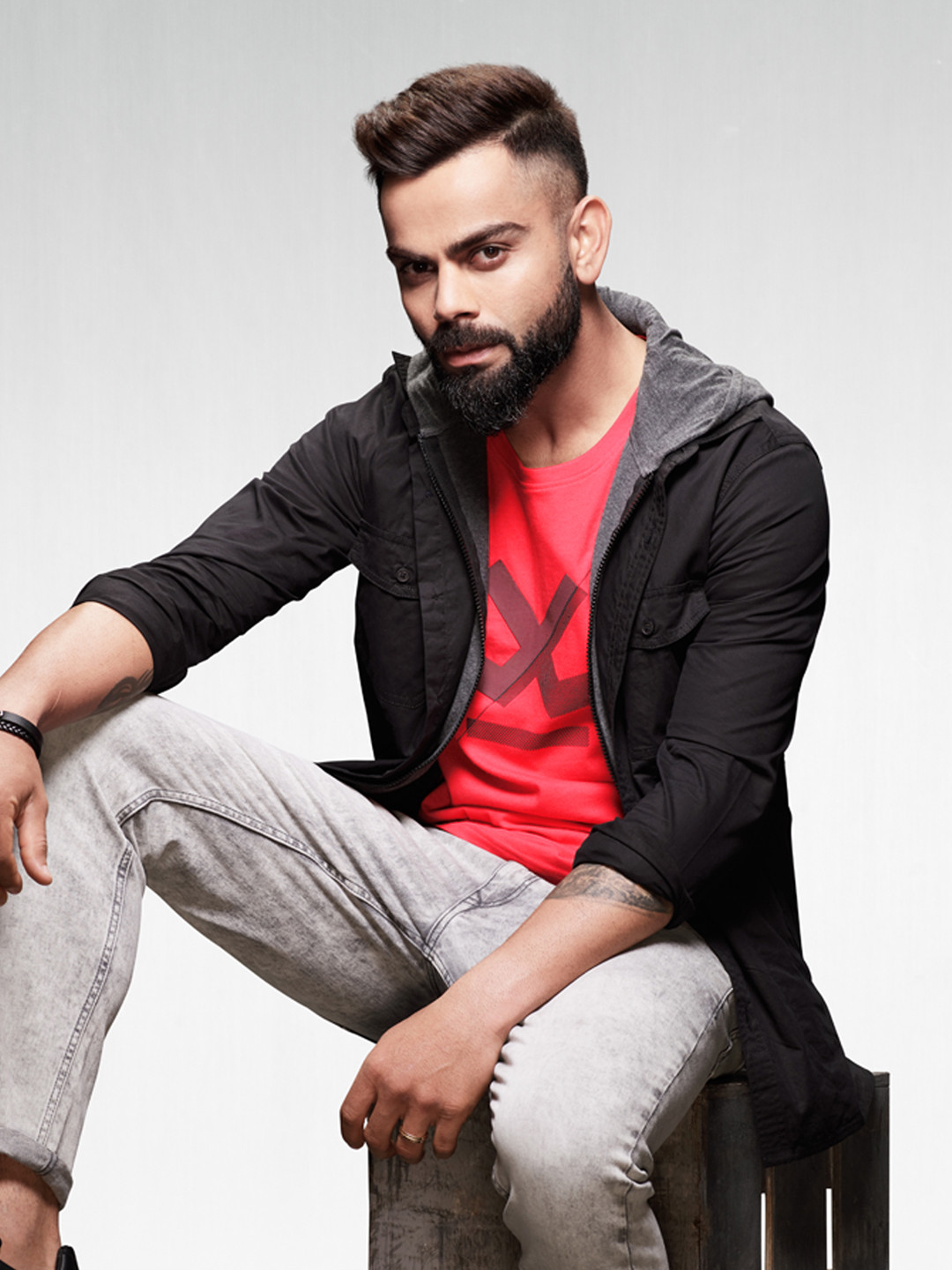 

WROGN Men Red Printed Round Neck T-shirt