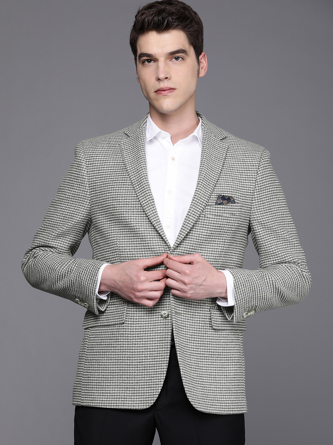 

SUITLTD Men Grey Regular Fit Self Design Single-Breasted Formal Blazer