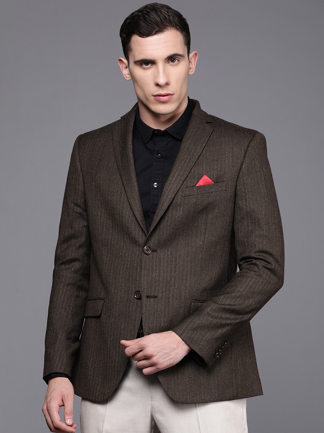 

SUITLTD Men Brown Slim Fit Solid Single-Breasted Formal Blazer