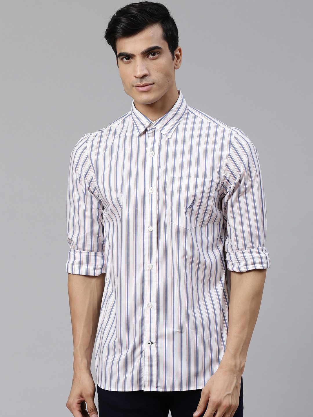 

Nautica Men White & Navy Blue Slim Fit Knitted Striped Casual Shirt