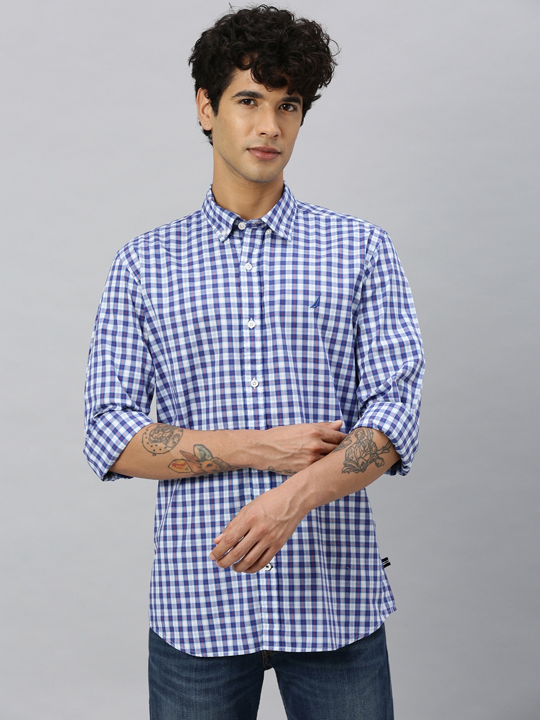 

Nautica Men Blue & White Classic Fit Checked Casual Shirt
