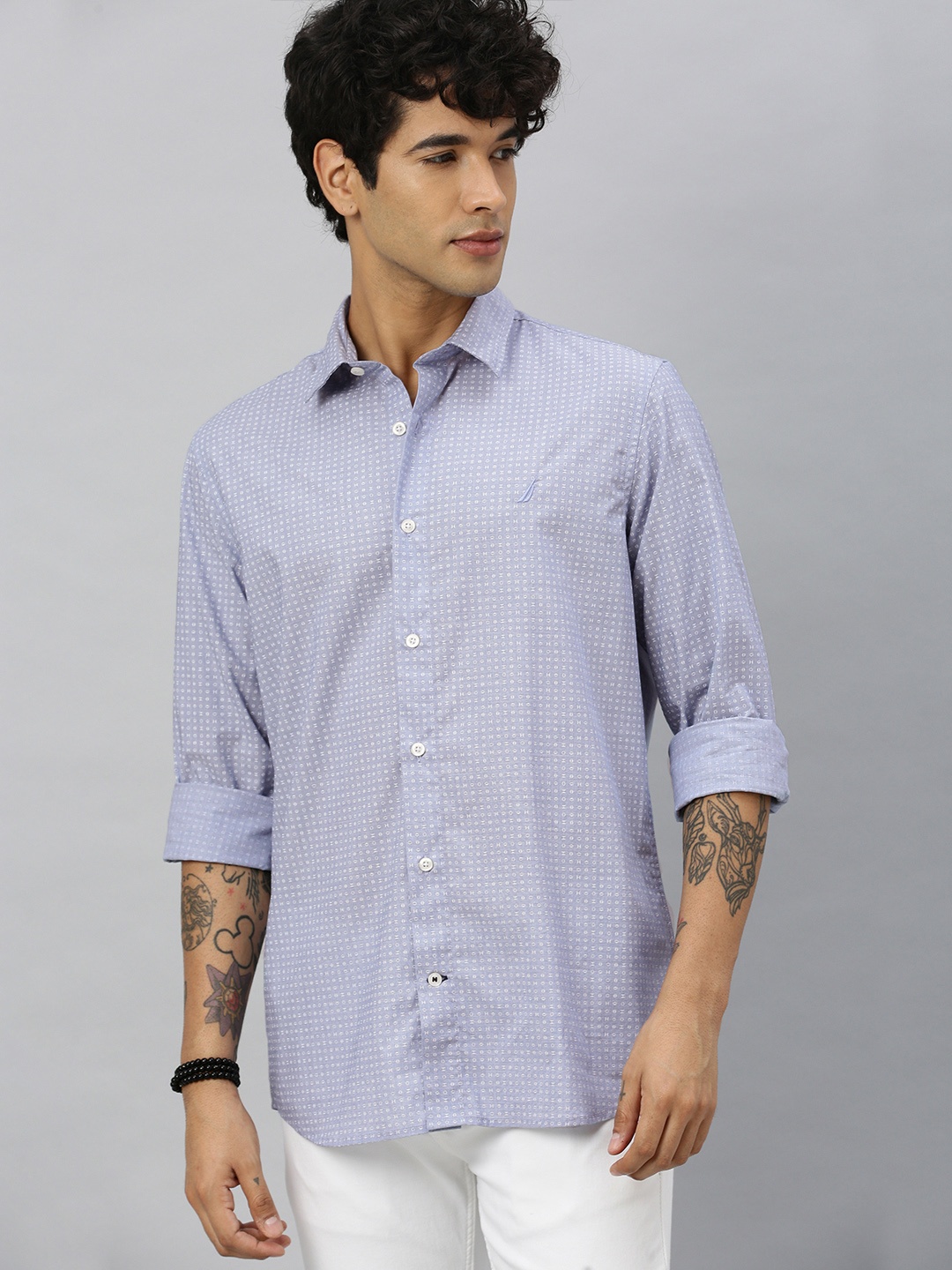 

Nautica Men Blue Slim Fit Self Design Casual Shirt