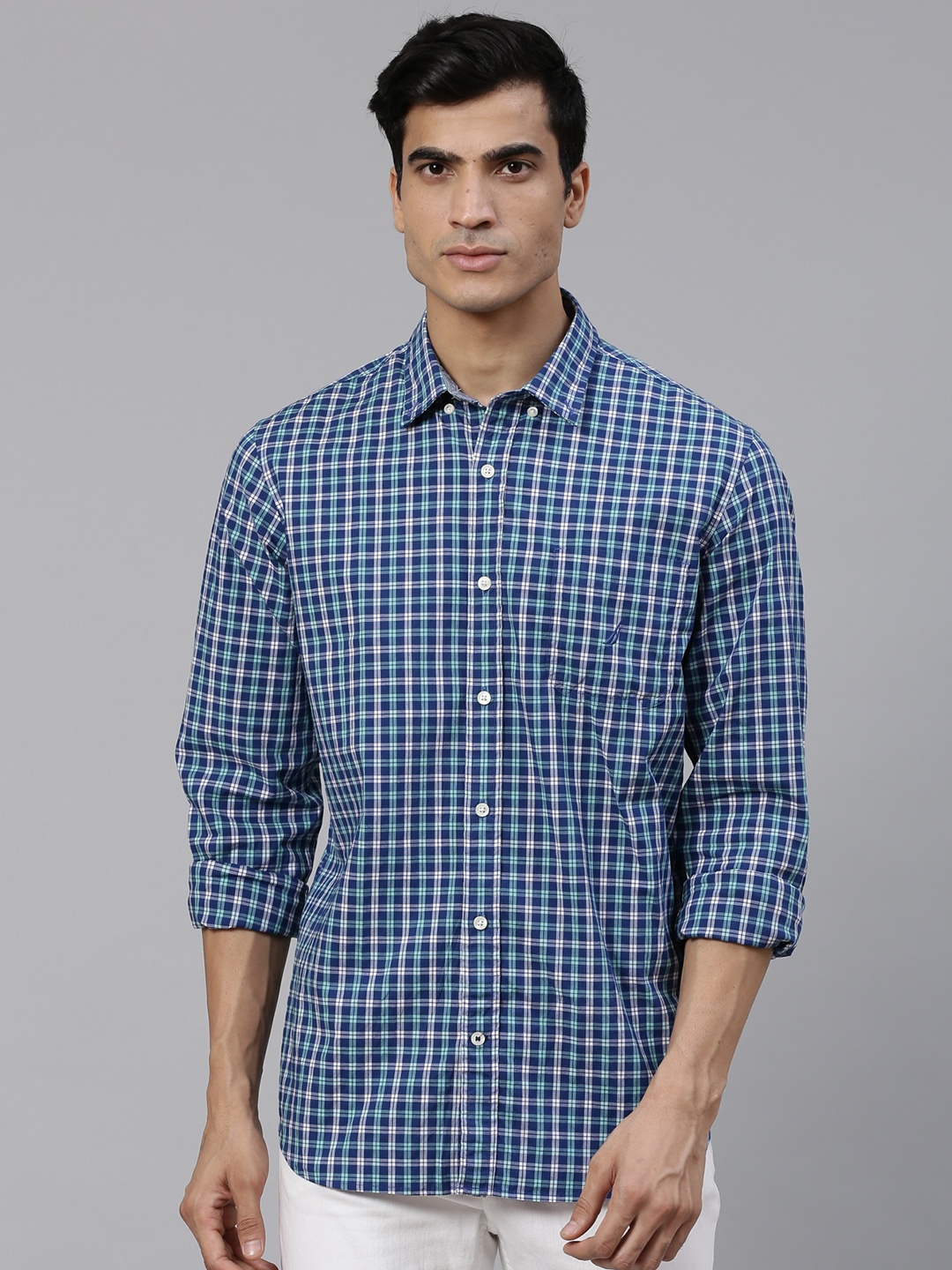 

Nautica Men Blue & White Classic Regular Fit Knitted Checked Casual Shirt