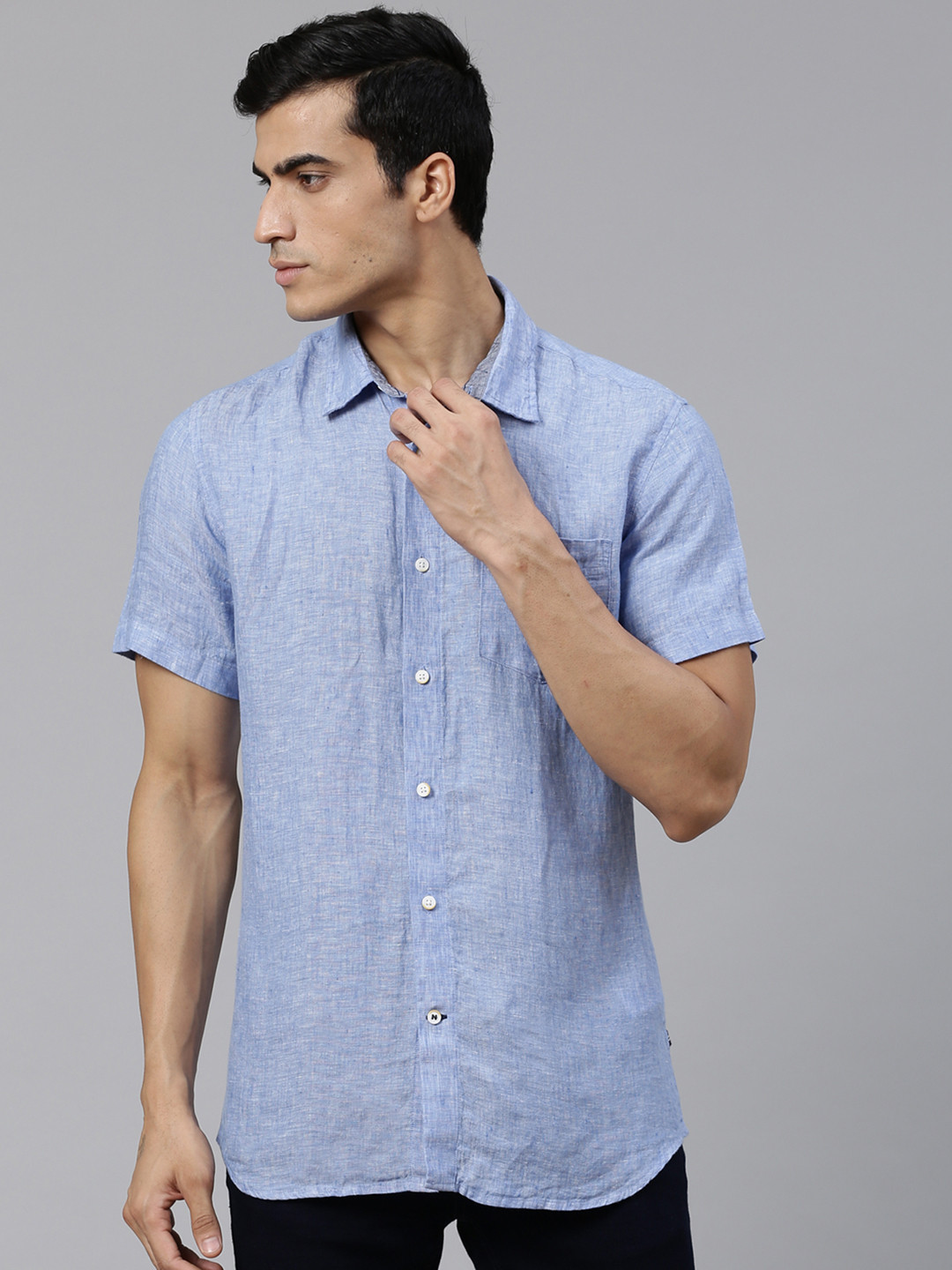 

Nautica Men Blue Classic Fit Solid Linen Casual Shirt
