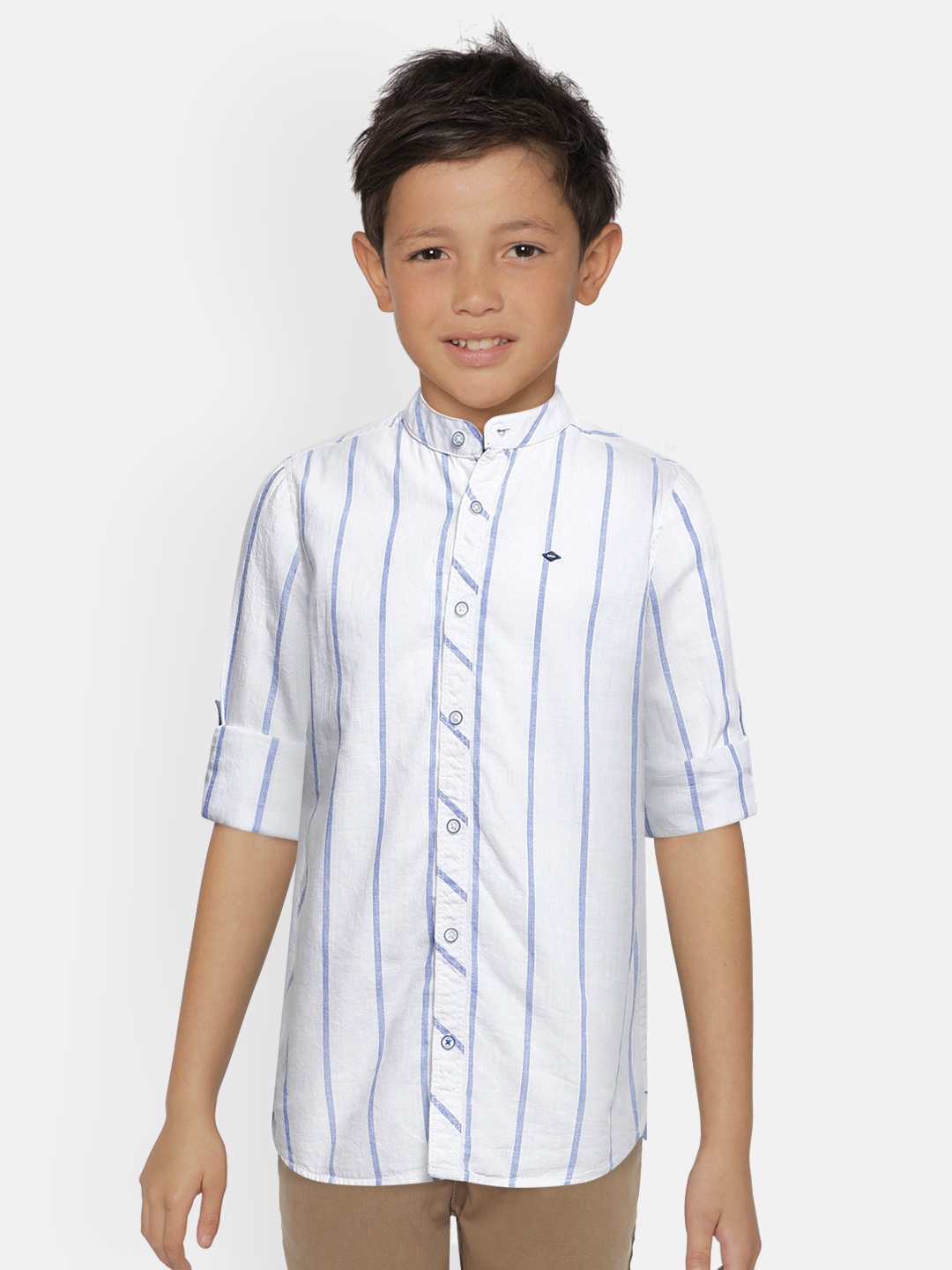 

Lee Cooper Boys White & Blue Regular Fit Striped Pure Cotton Casual Shirt