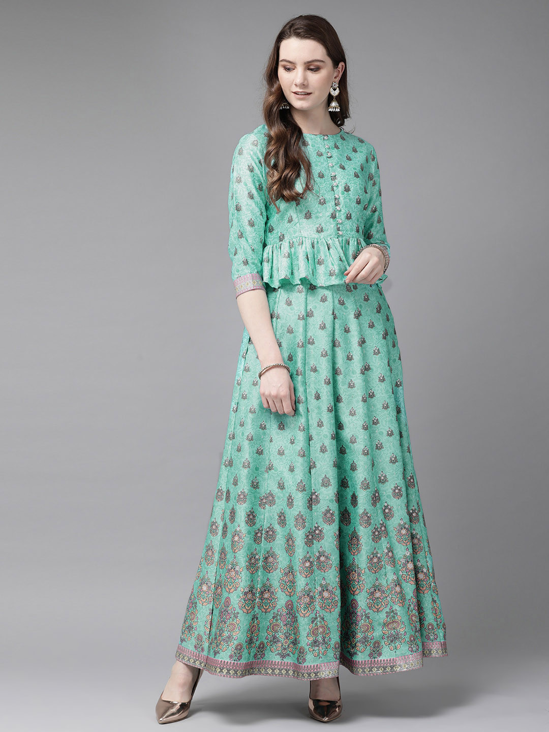 

Juniper Women Green & Pink Foil Printed Lehenga Choli