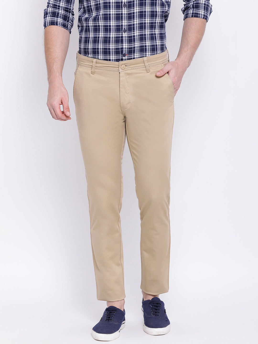 

Monte Carlo Men Beige Regular Fit Self Design Regular Trousers