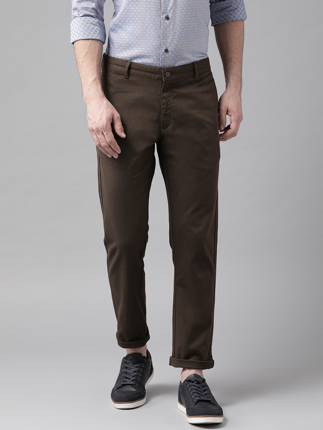 

Blackberrys Men Brown Slim Fit Self Design Regular Trousers