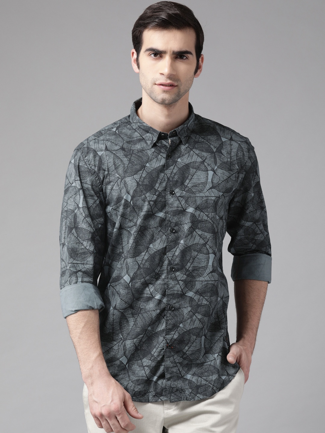 

Blackberrys Men Black & Grey Slim Fit Printed Casual Shirt