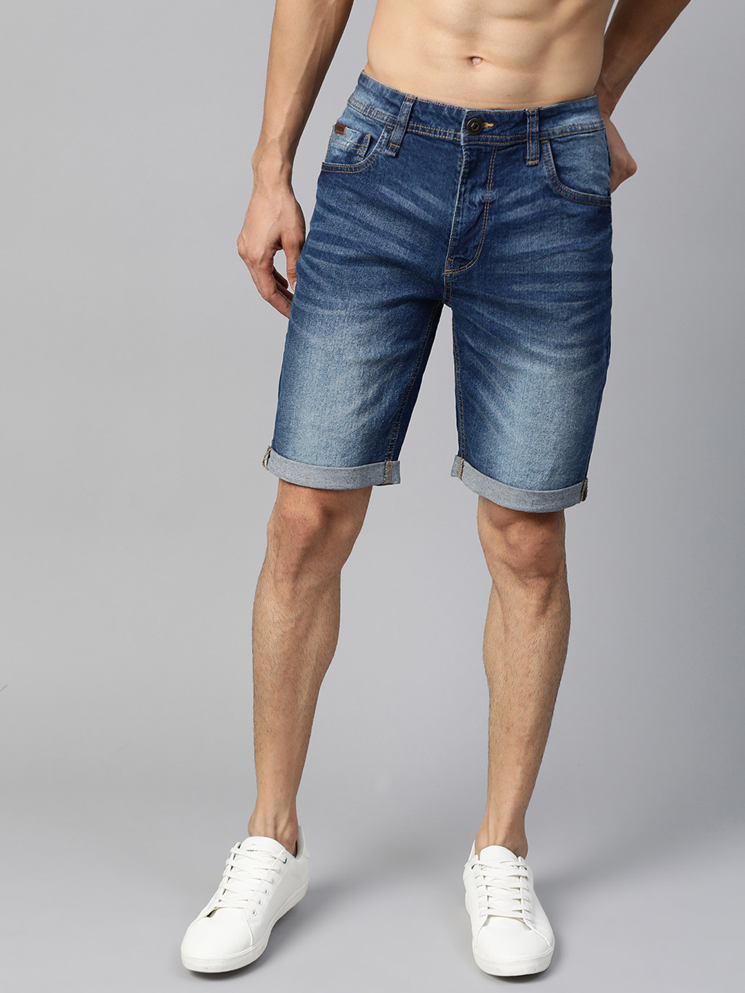 

Roadster Men Blue Washed Regular Fit Denim Shorts